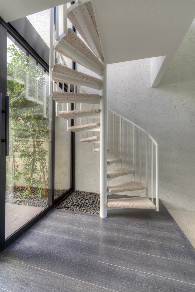 Spiral staircase with new flooring