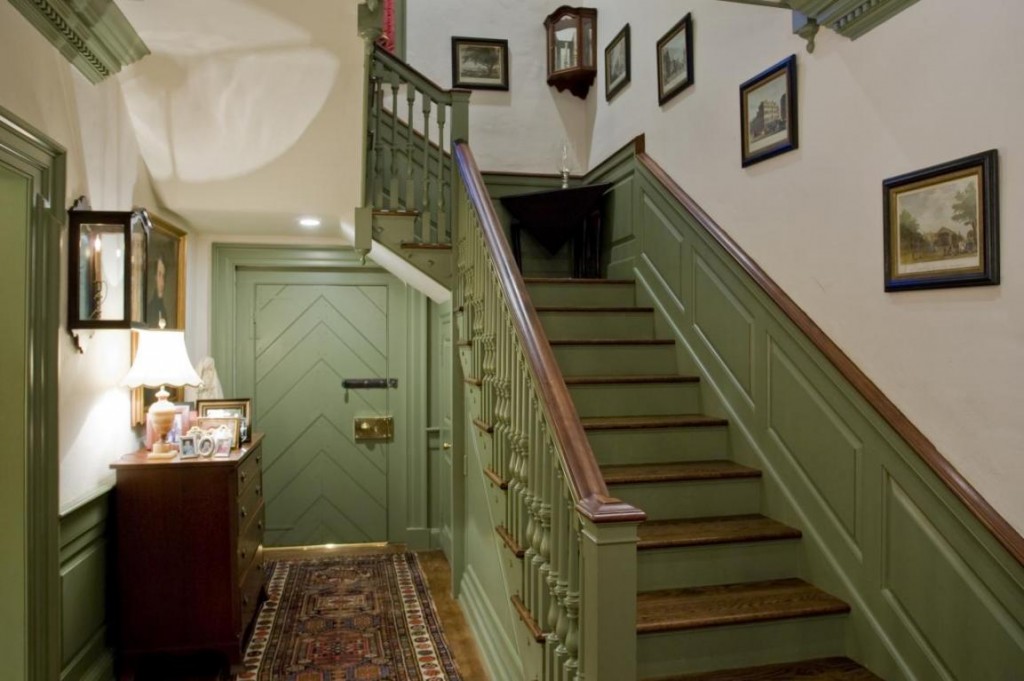 Nordon Manor Staircase Phoenix Arcadia